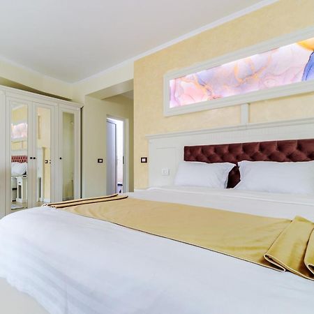 Hotel Central - Băile Olăneşti エクステリア 写真