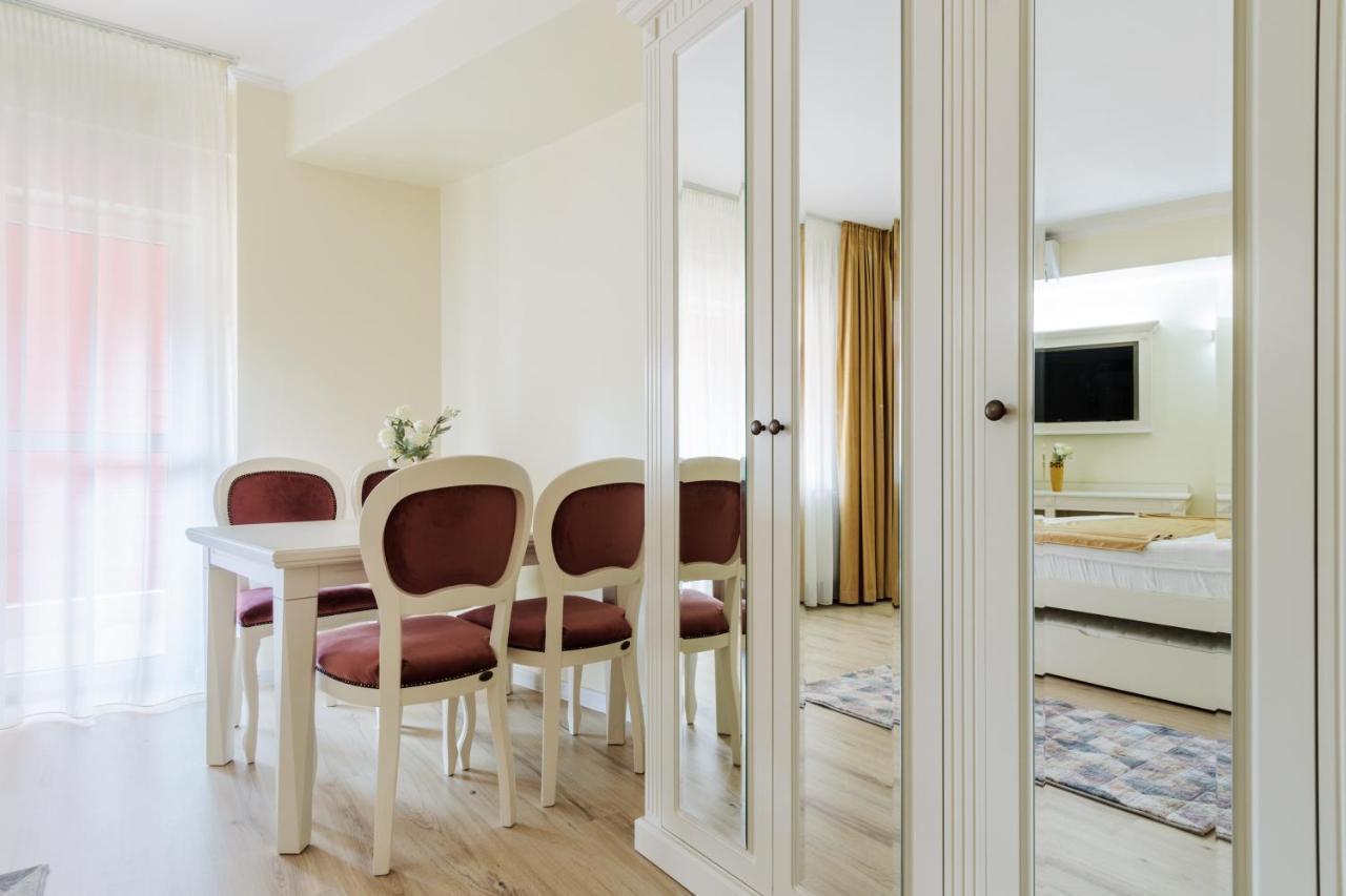 Hotel Central - Băile Olăneşti エクステリア 写真
